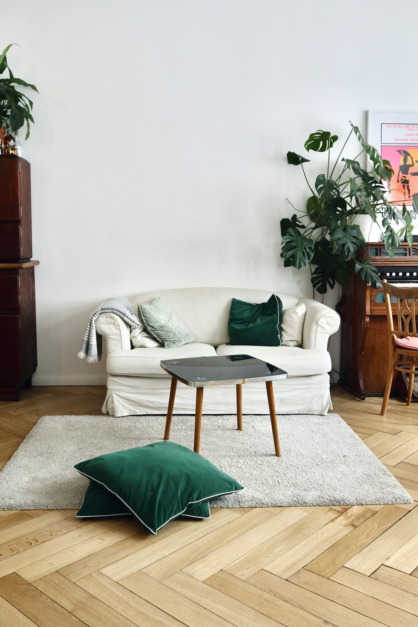 Calm consultation lounge